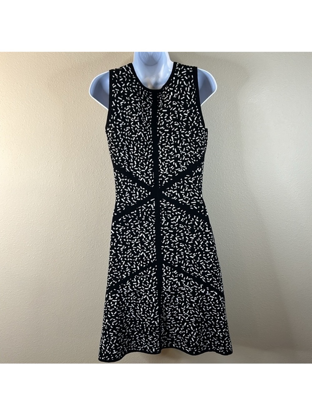 Taylor Sweater Dress Black and White Small
